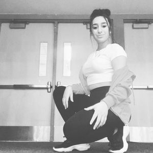 Meet your Posher, Taylor